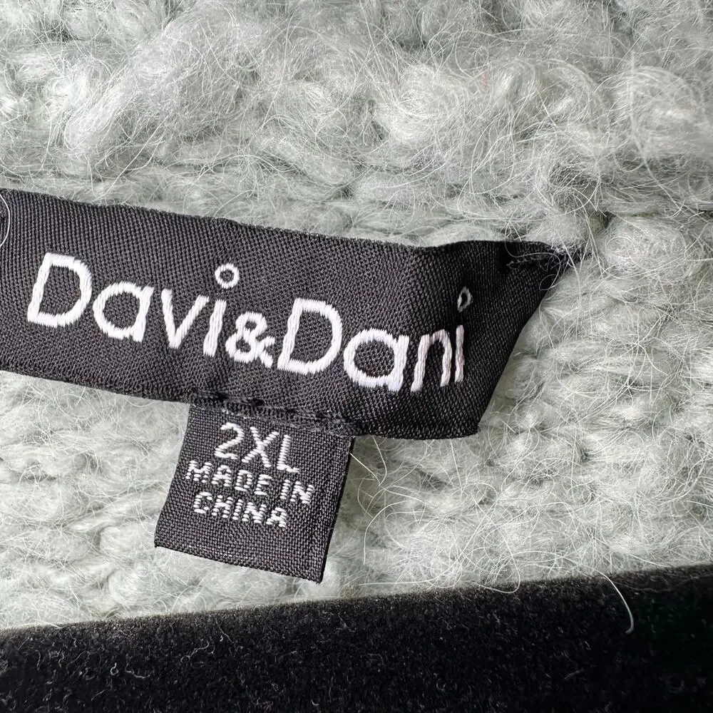 Davi & Dani Green Fuzzy Smile Face Kidcore Long Sleeve Cardigan 2XL - Picture 2 of 5